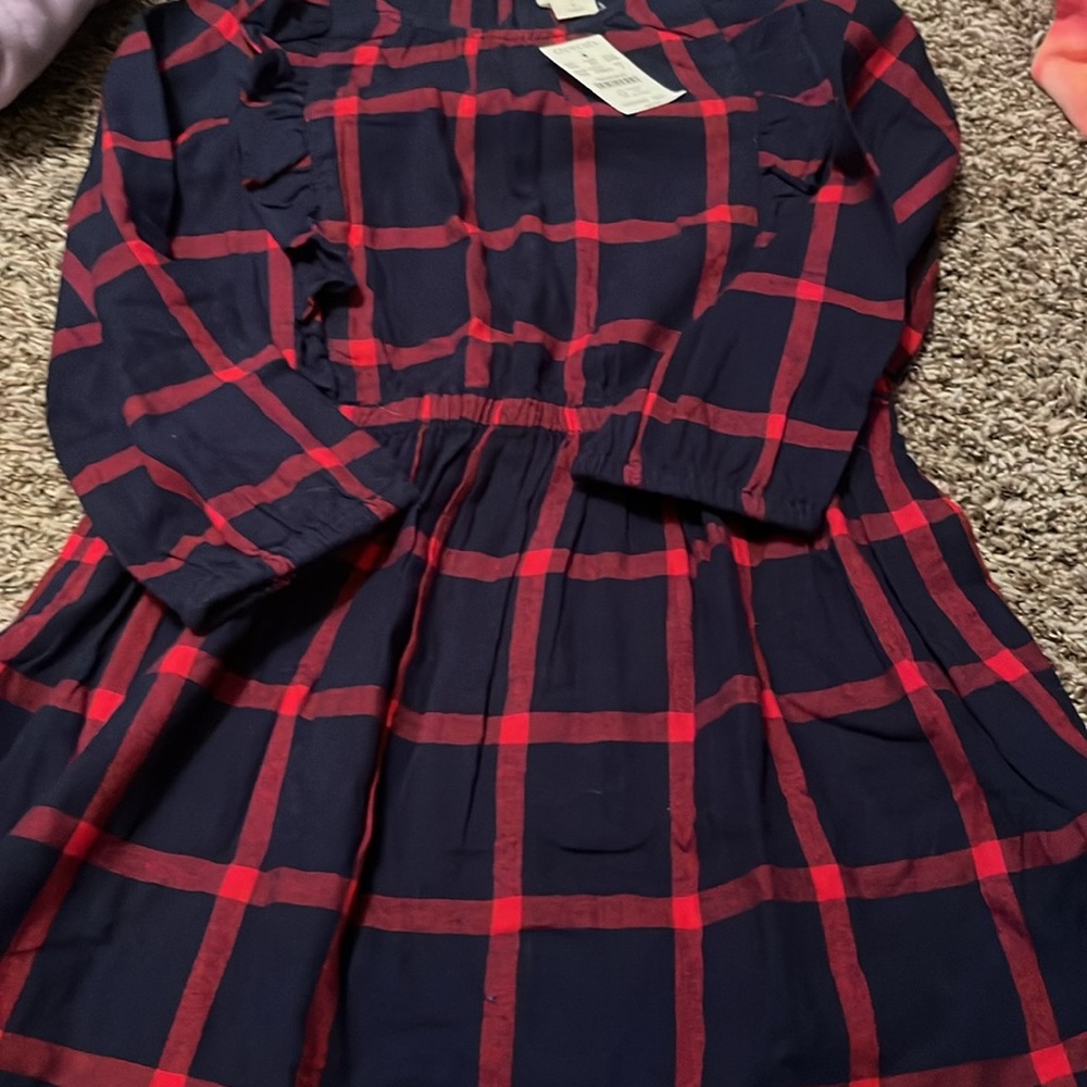 Dress - Picture 3 of 3